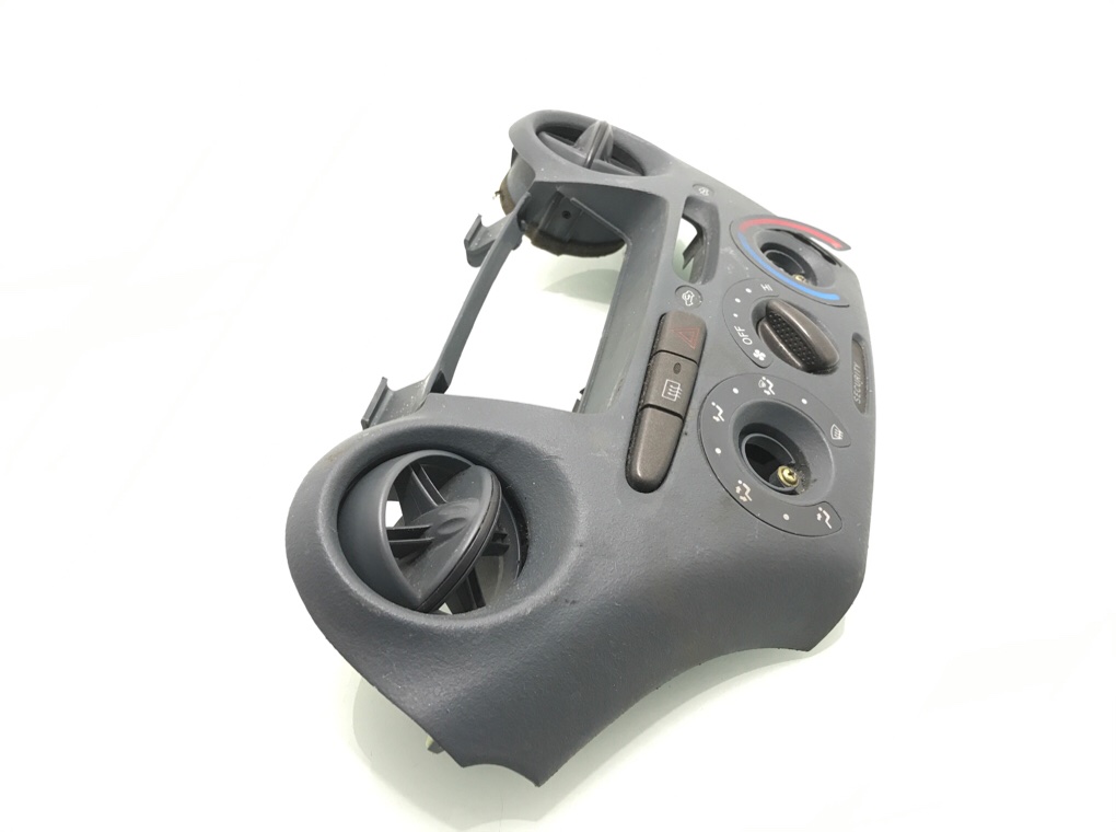 Блок управления печки/климат-контроля для Toyota Yaris, 2002 г. 1.0 i бензин б/у — фото 2