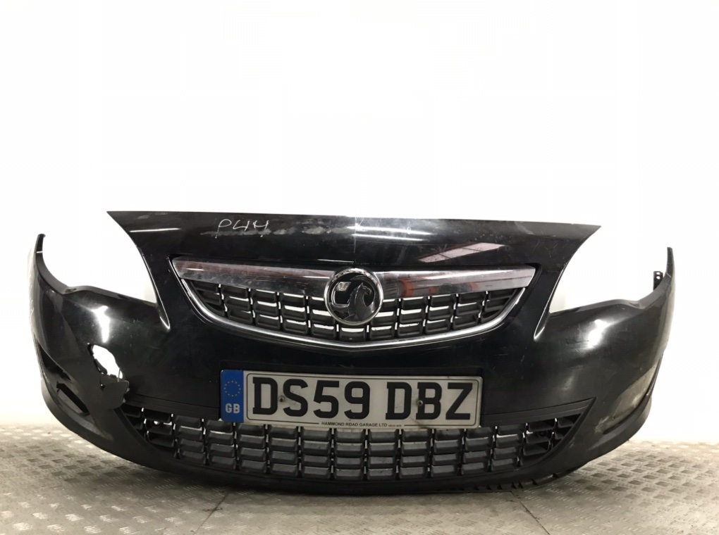Бампер передний для Opel Astra, 2009 г. 1.6 i бензин б/у