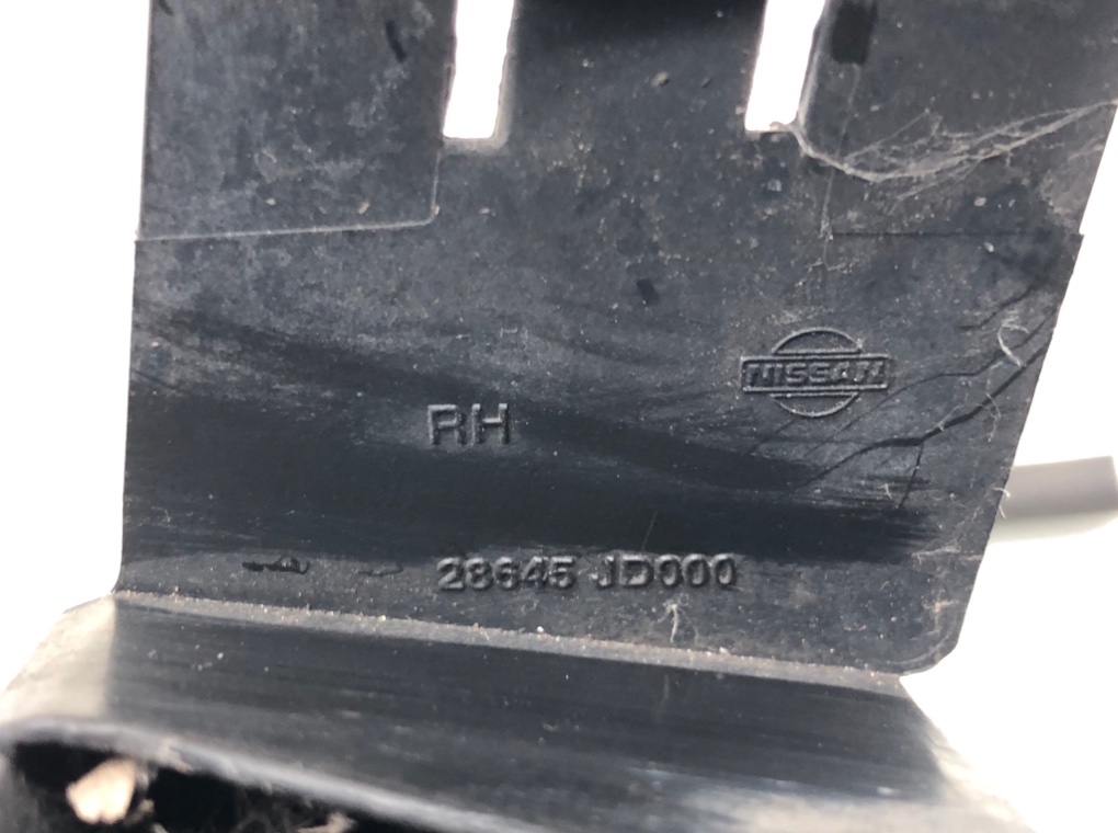 Форсунка омывателя фар для Nissan Qashqai, 2009 г. 1.5 DCi дизель б/у — фото 6