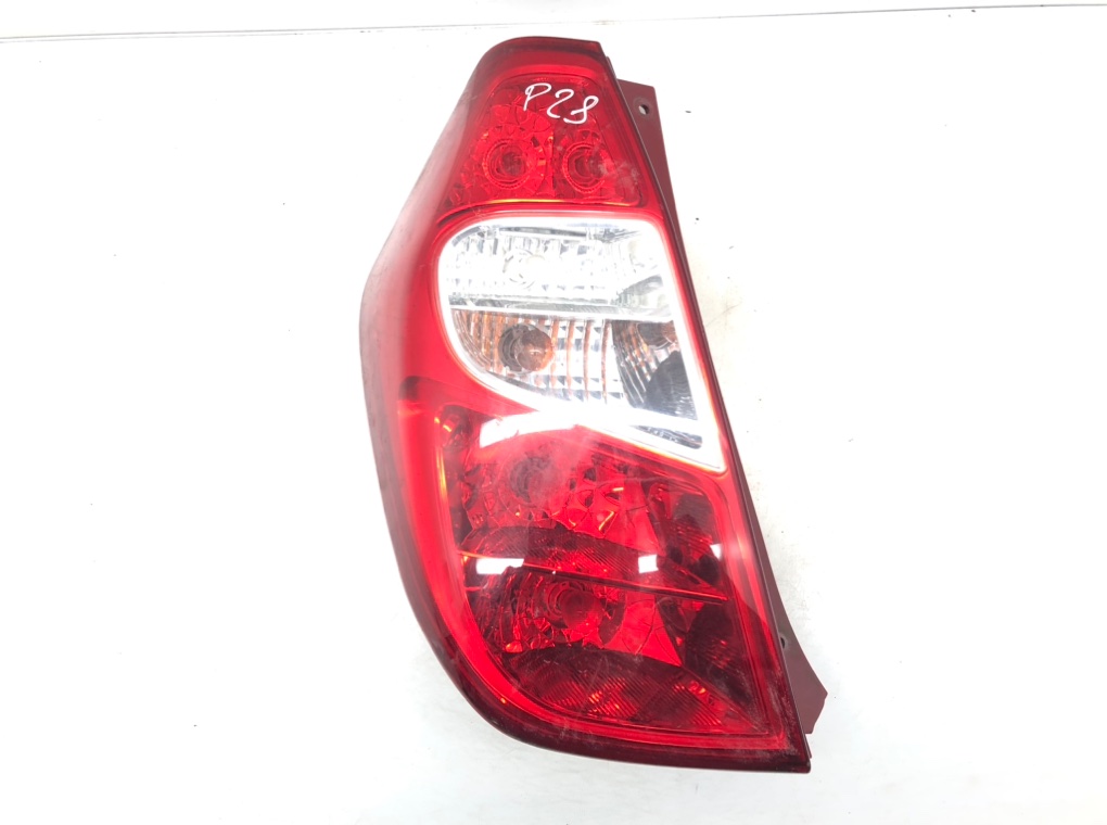 Фонарь задний левый для Hyundai i10, 2014 г. 1.2 i бензин б/у