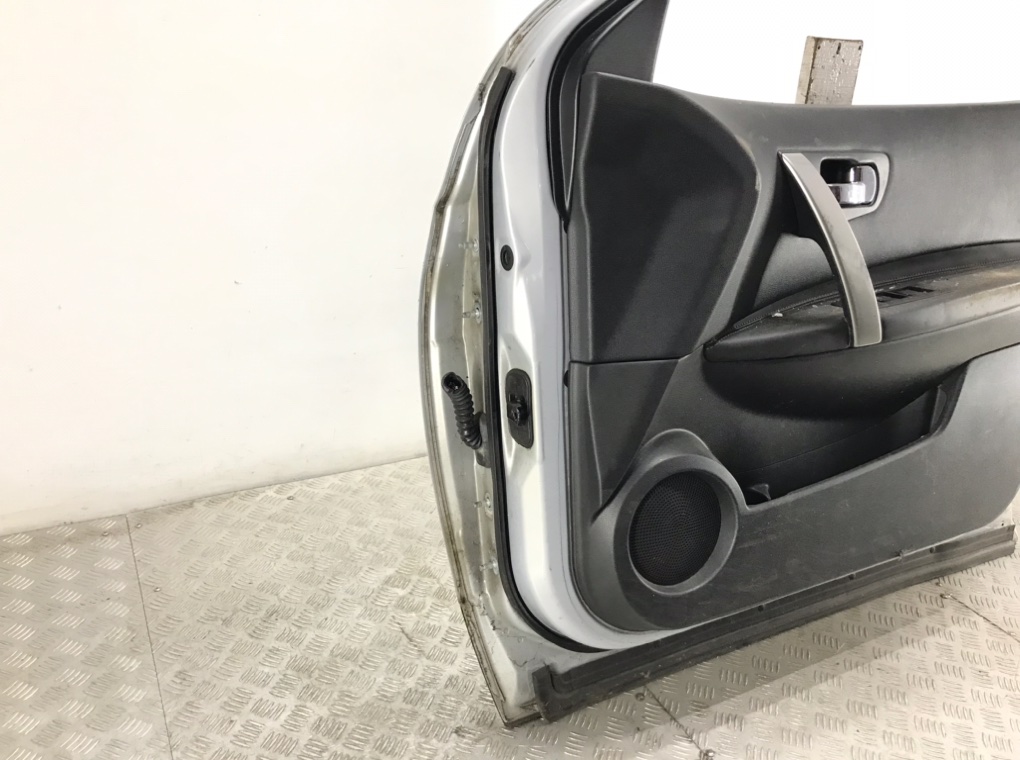 Дверь передняя правая для Nissan Qashqai, 2009 г. 1.5 DCi дизель б/у — фото 3
