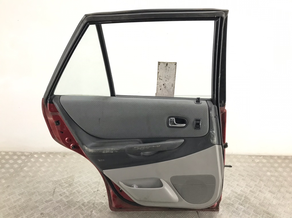 Дверь задняя левая для Mazda 323F, 2002 г. 1.6 i бензин б/у — фото 2