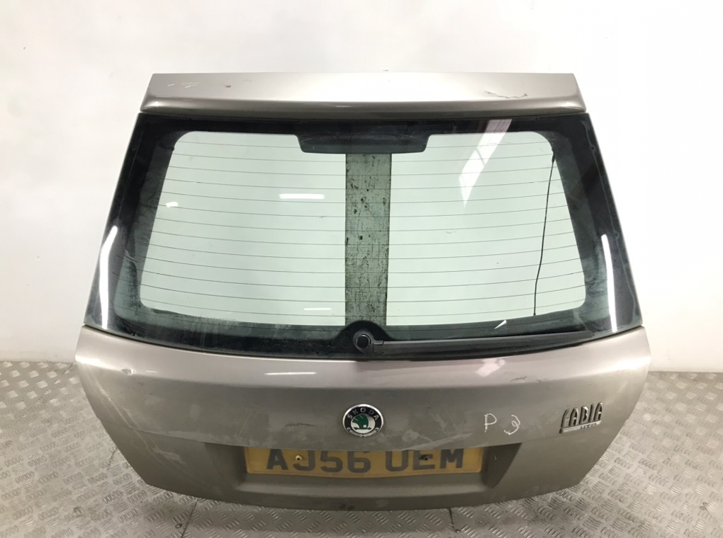Крышка багажника для Skoda Fabia, 2006 г. 1.2 i бензин б/у