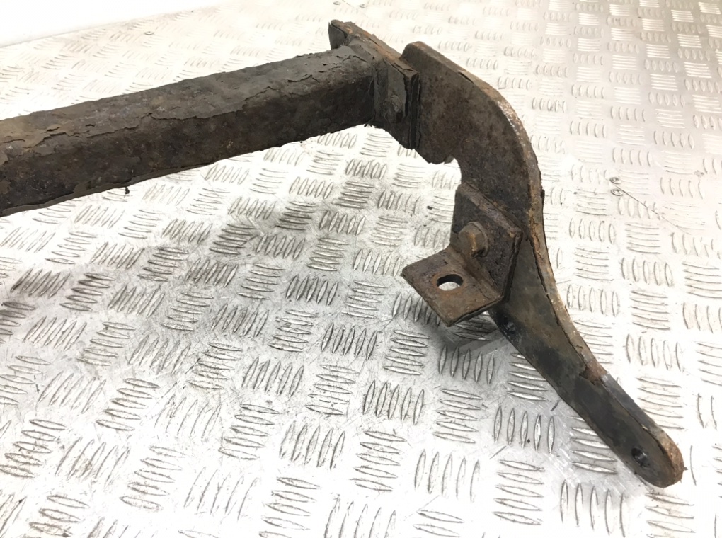 Прицепное устройство (фаркоп) для Peugeot 207, 2007 г. 1.6 HDi дизель б/у — фото 7