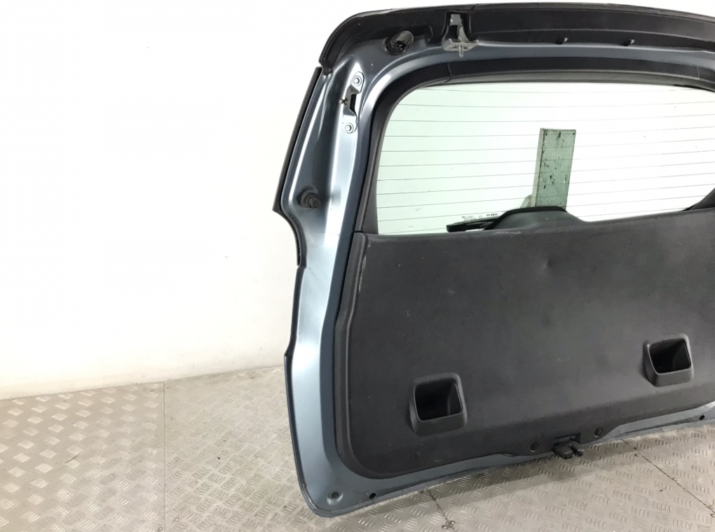 Крышка багажника для Peugeot 5008, 2011 г. 1.6 HDi дизель б/у — фото 4