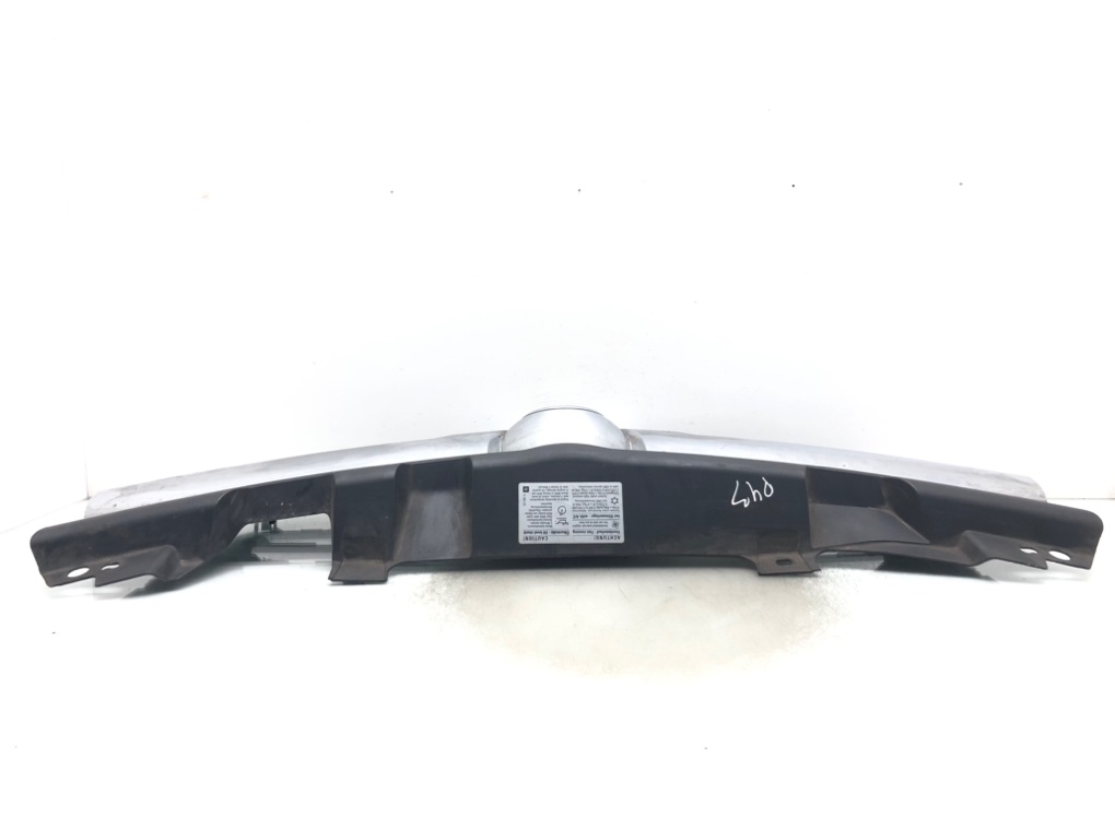 Решетка радиатора для Opel Zafira, 2010 г. 1.9 CDTi дизель б/у — фото 3