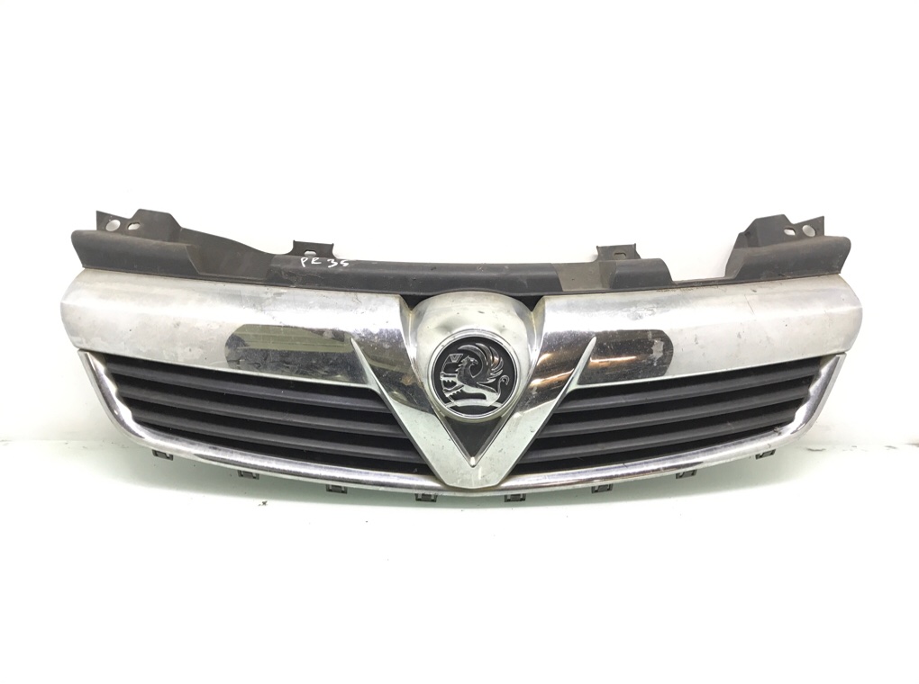 Решетка радиатора для Opel Zafira, 2007 г. 1.6 i бензин б/у