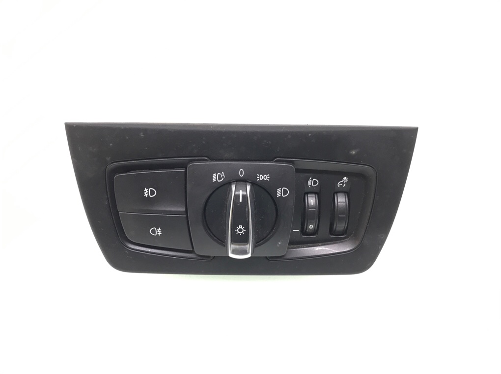 Переключатель света для BMW 3 F30/F31/GT F34, 2014 г. 2.0 TD дизель б/у