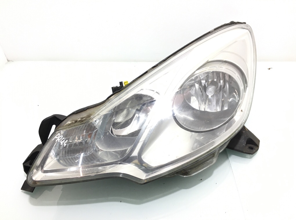 Фара левая для Citroen C3, 2010 г. 1.6 HDi дизель б/у