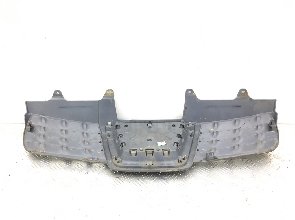 Решетка радиатора для Nissan Qashqai, 2007 г. 1.5 DCi дизель б/у — фото 4