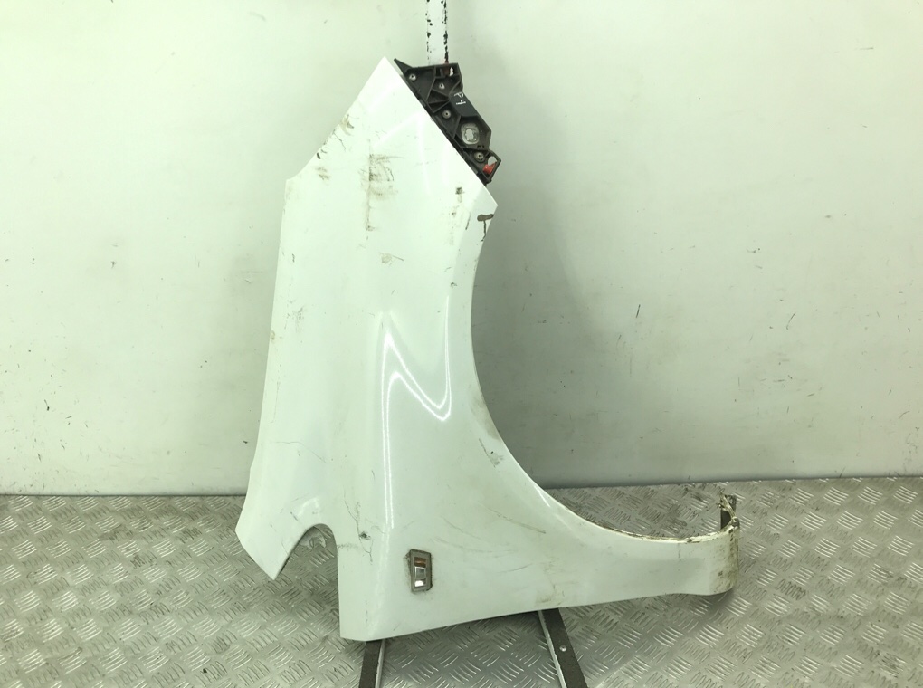 Крыло переднее правое для Opel Corsa, 2011 г. 1.3 CDTi дизель б/у