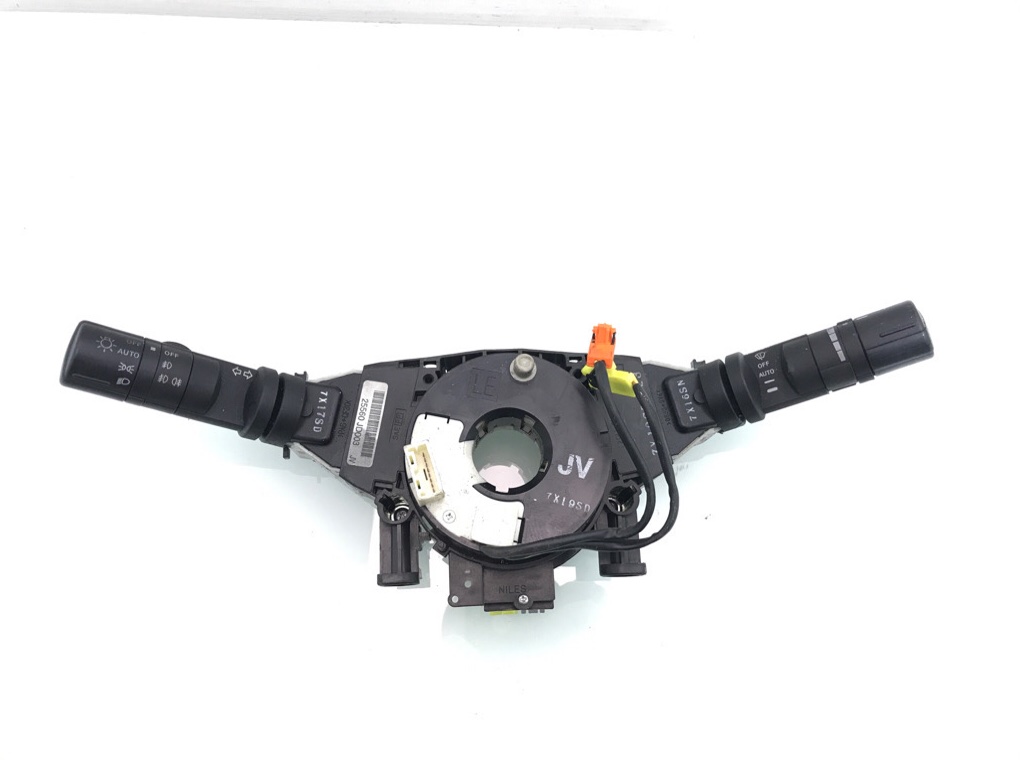 Переключатель подрулевой (стрекоза) для Nissan Qashqai, 2007 г. 1.5 DCi дизель б/у