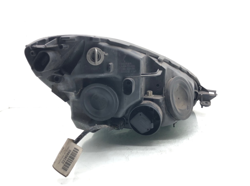 Фара левая для Citroen C4 Grand Picasso, 2008 г. 2.0 HDi дизель б/у — фото 3