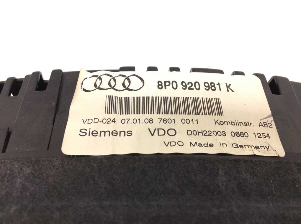Щиток приборов (приборная панель) для Audi A3, 2008 г. 2.0 TDi дизель б/у — фото 5