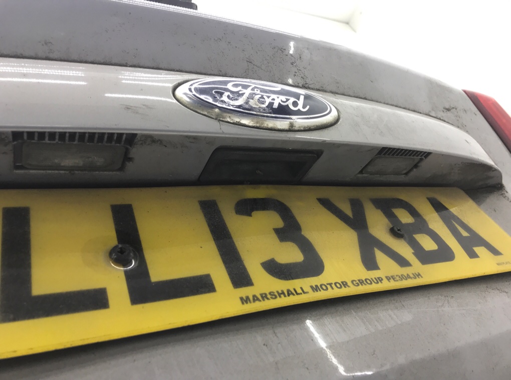 Крышка багажника для Ford C-Max, 2013 г. 1.0 i бензин б/у — фото 6