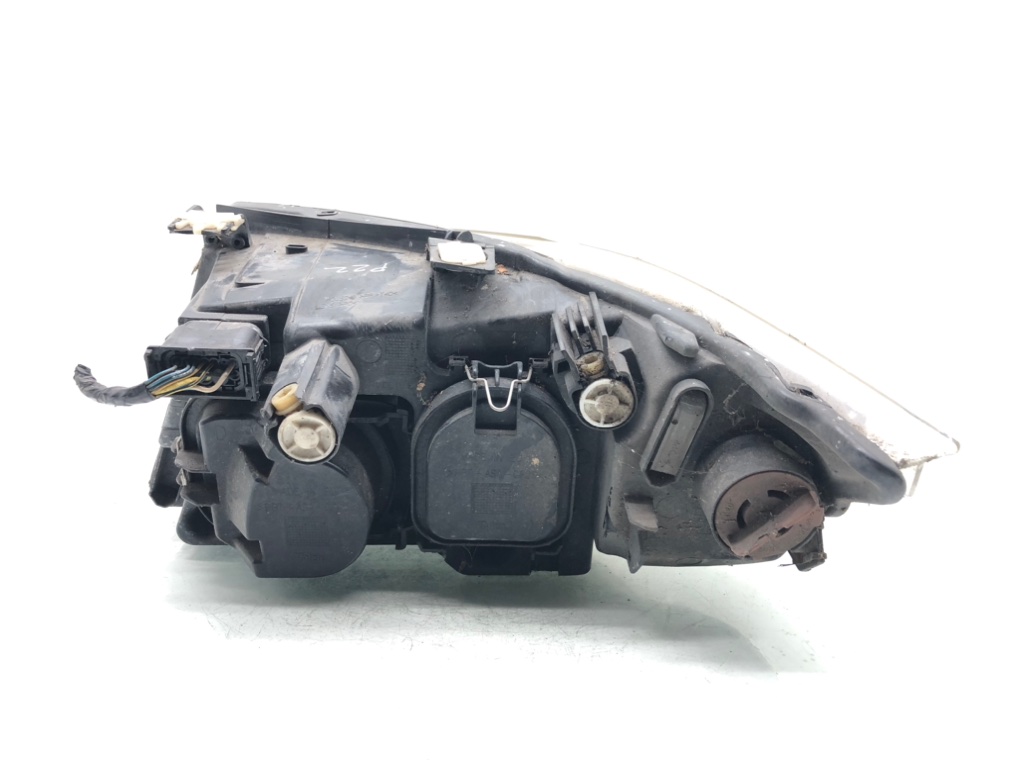 Фара правая для BMW 3 E90/E91/E92/E93, 2006 г. 2.0 i бензин б/у — фото 4