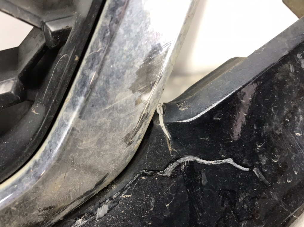 Бампер передний для Kia Sorento, 2011 г. 2.2 CRDi дизель б/у — фото 9