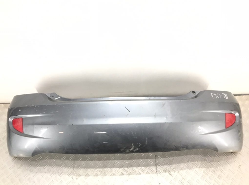 Бампер задний для Honda Civic, 2004 г. 1.6 i бензин б/у