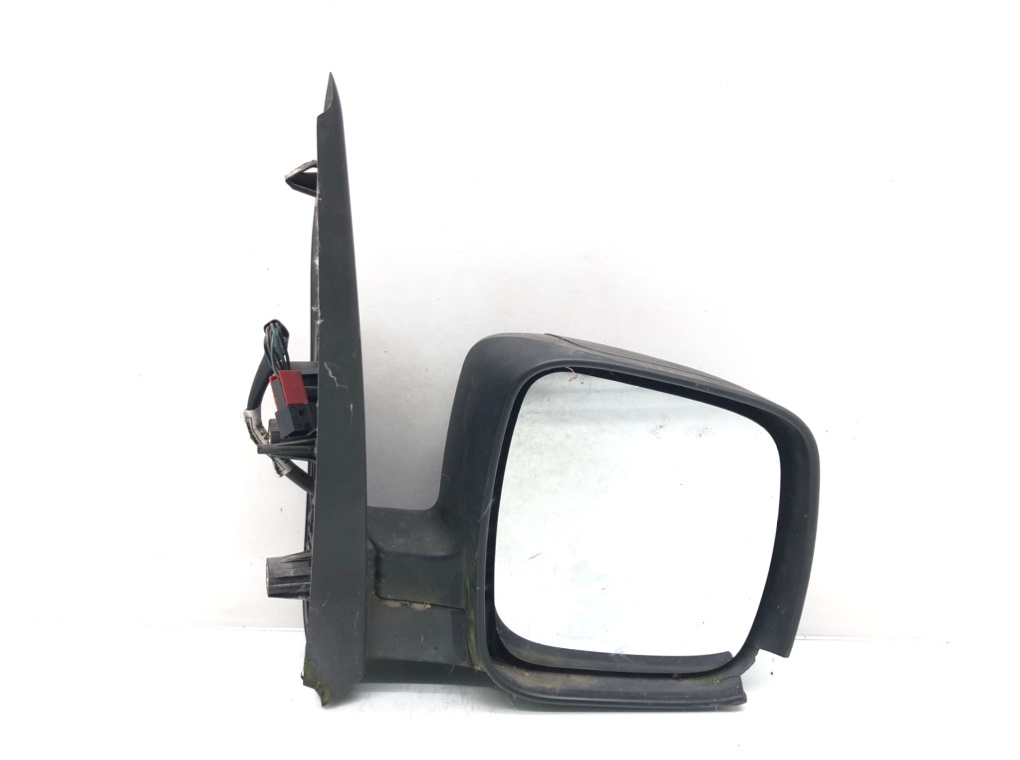 Зеркало наружное правое для Peugeot Bipper, 2008 г. 1.4 HDi дизель б/у