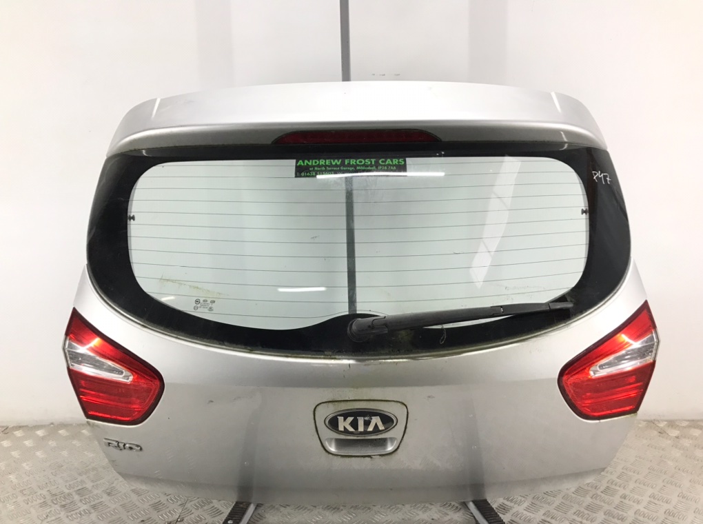 Крышка багажника для Kia Rio, 2013 г. 1.2 i бензин б/у