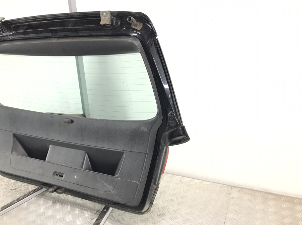 Крышка багажника для Volkswagen Golf, 2010 г. 1.4 TSI бензин б/у — фото 6