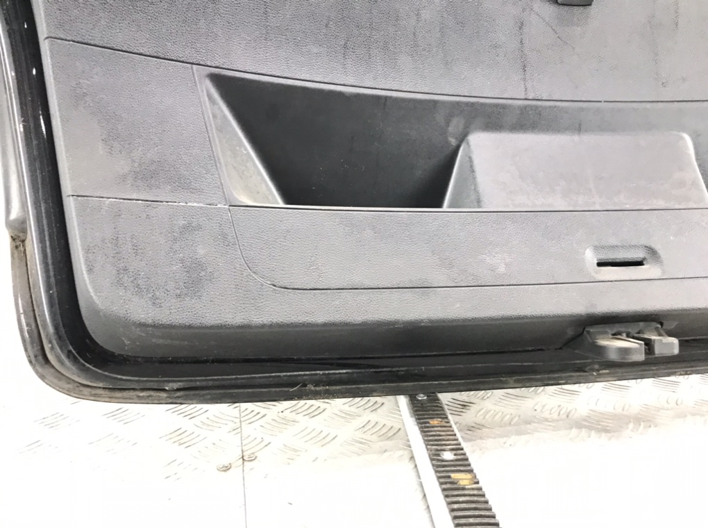 Крышка багажника для Volkswagen Golf, 2010 г. 1.4 TSI бензин б/у — фото 7