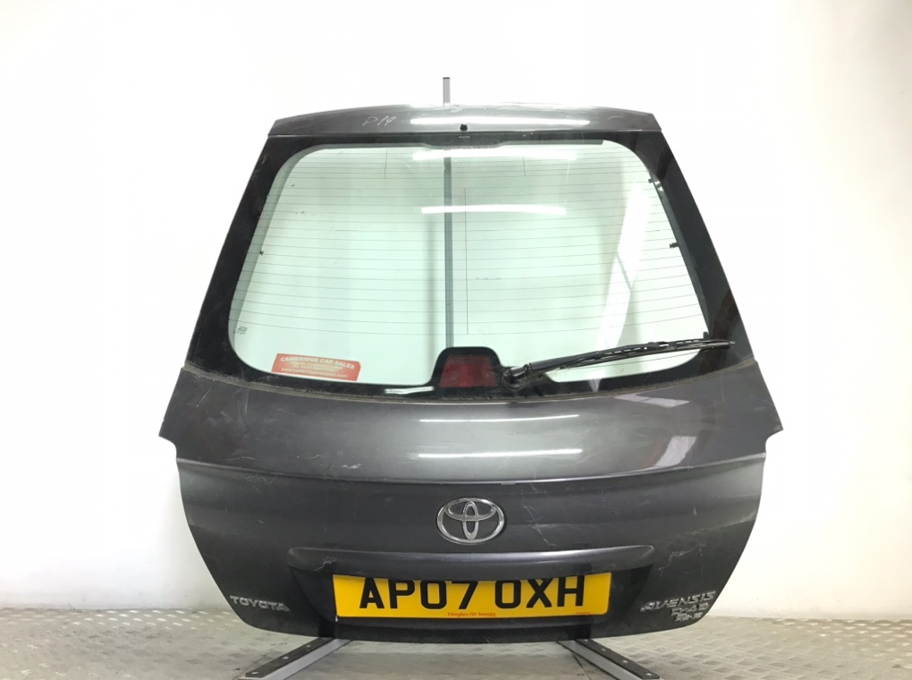Крышка багажника для Toyota Avensis, 2007 г. 2.2 D-4D дизель б/у