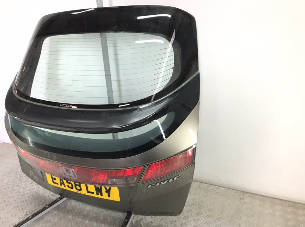 Крышка багажника для Honda Civic, 2008 г. 2.2 CTDi дизель б/у — фото 3
