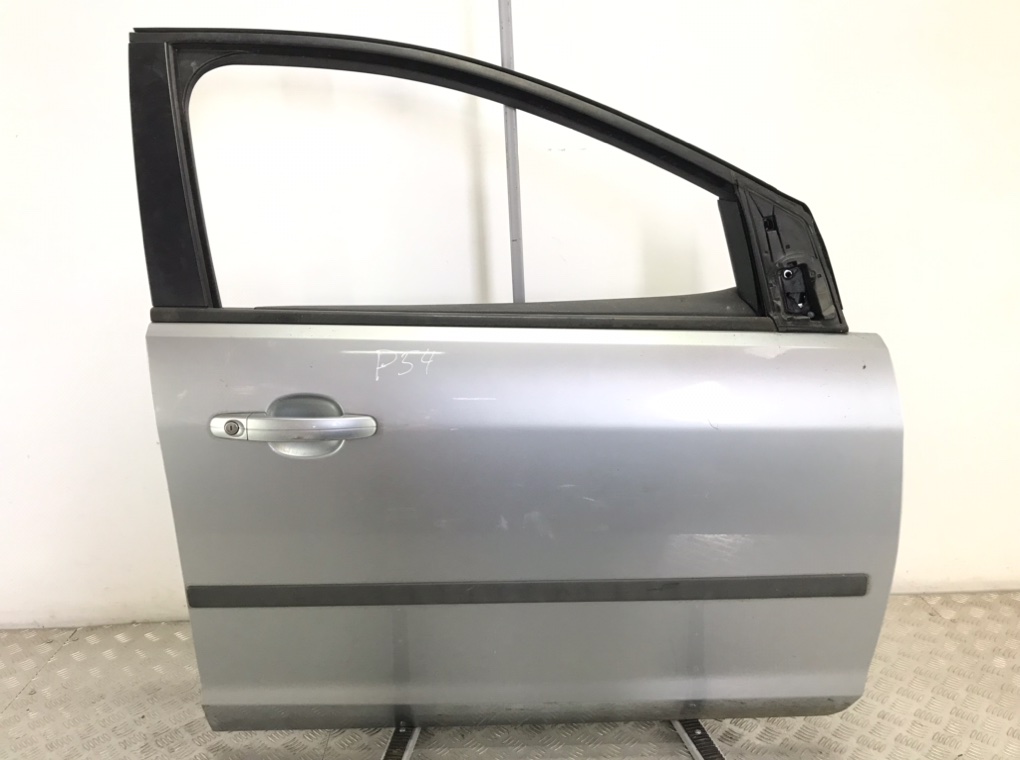 Дверь передняя правая для Ford Focus, 2005 г. 1.6 i бензин б/у