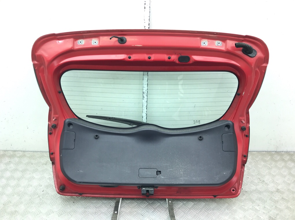 Крышка багажника для Kia Rio, 2012 г. 1.1 CRDi дизель б/у — фото 3