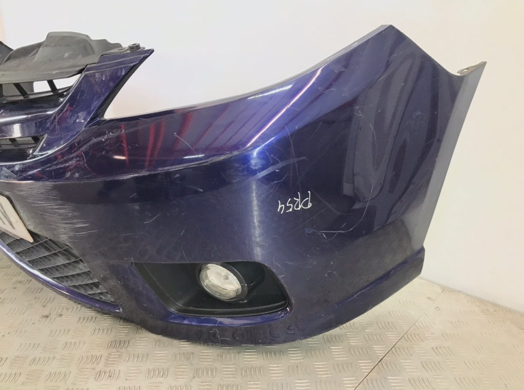 Бампер передний для Mazda 5, 2007 г. 2.0 i бензин б/у — фото 3
