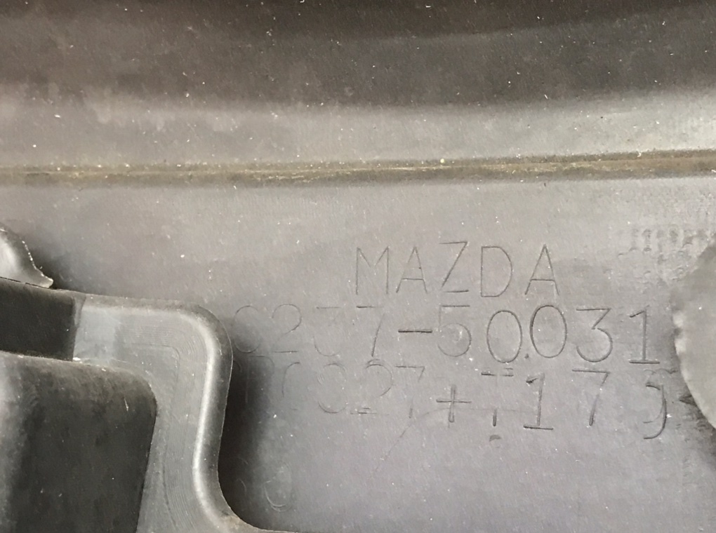 Бампер передний для Mazda 5, 2007 г. 2.0 i бензин б/у — фото 14