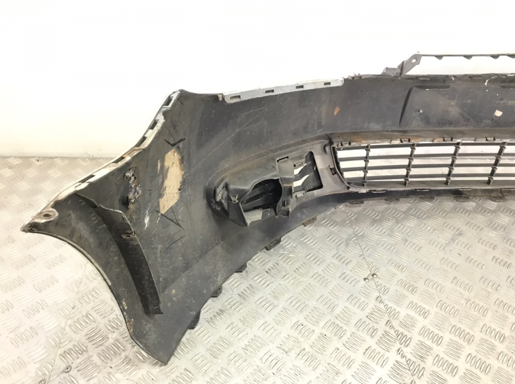 Бампер передний для Volkswagen Golf, 2011 г. 1.4 i бензин б/у — фото 5