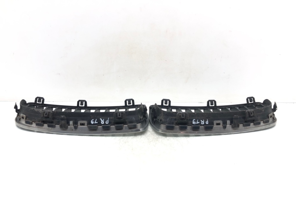 Решетка радиатора для BMW 3 E90/E91/E92/E93, 2006 г. 2.0 i бензин б/у — фото 3