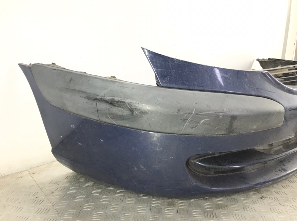 Бампер передний для Citroen C8, 2007 г. 2.0 HDi дизель б/у — фото 2