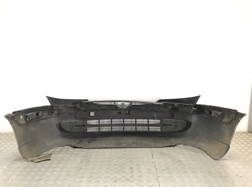Бампер передний для Citroen C8, 2007 г. 2.0 HDi дизель б/у — фото 4