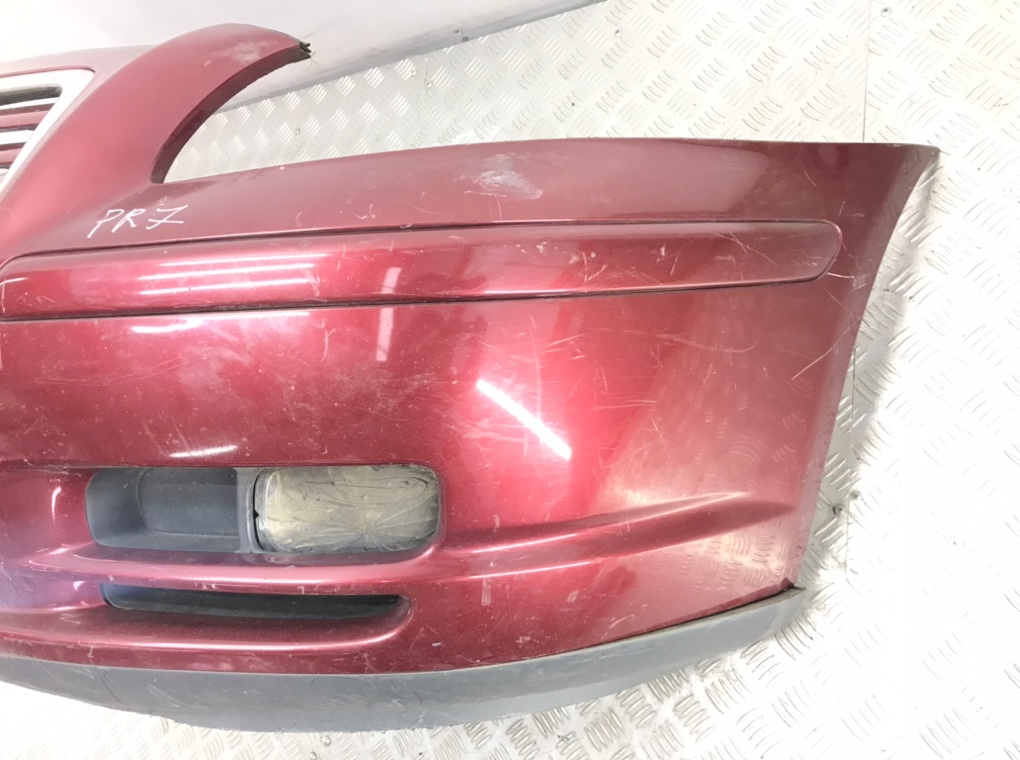 Бампер передний для Toyota Avensis, 2005 г. 1.8 i бензин б/у — фото 3