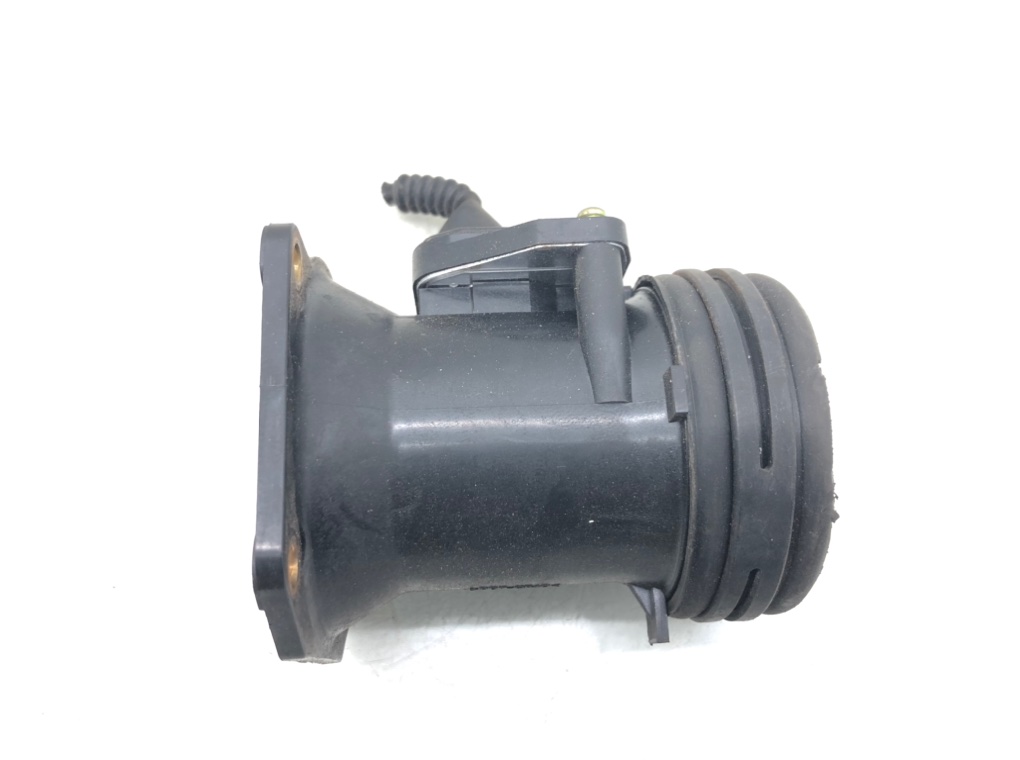 Расходомер воздуха для Volkswagen Passat, 2002 г. 2.0 i бензин б/у