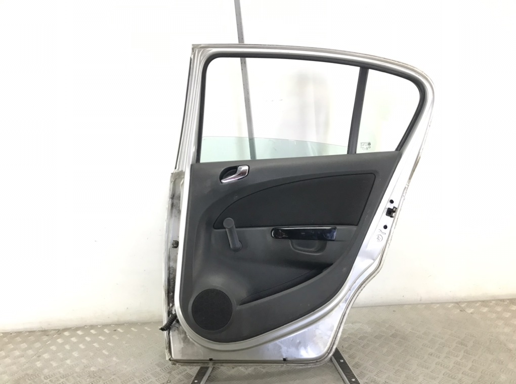Дверь задняя правая для Opel Corsa, 2008 г. 1.4 i бензин б/у — фото 2