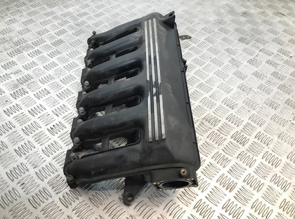 Коллектор впускной для Land Rover Range Rover, 2003 г. 3.0 TD дизель б/у — фото 2