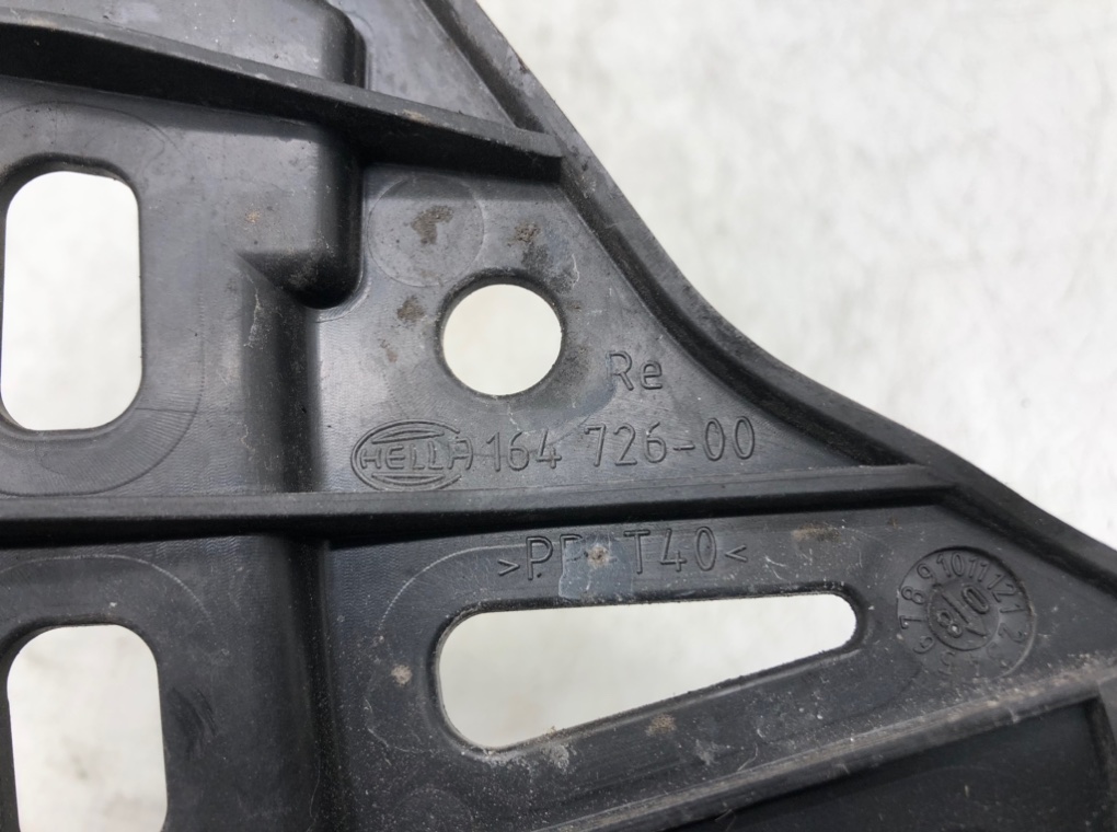 Крепление фары правой для Citroen C4 Picasso, 2008 г. 1.6 HDi дизель б/у — фото 5