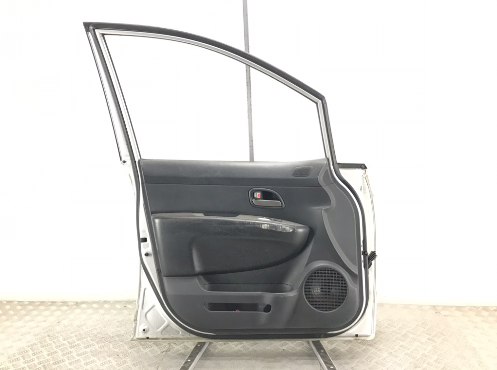 Дверь передняя левая для Kia Carens, 2009 г. 2.0 CRDi дизель б/у — фото 2