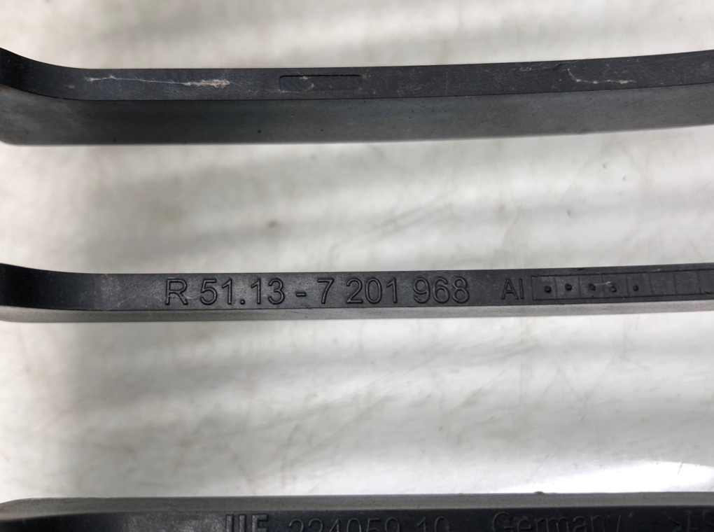 Решетка радиатора для BMW 3 E90/E91/E92/E93, 2010 г. 2.0 i бензин б/у — фото 7