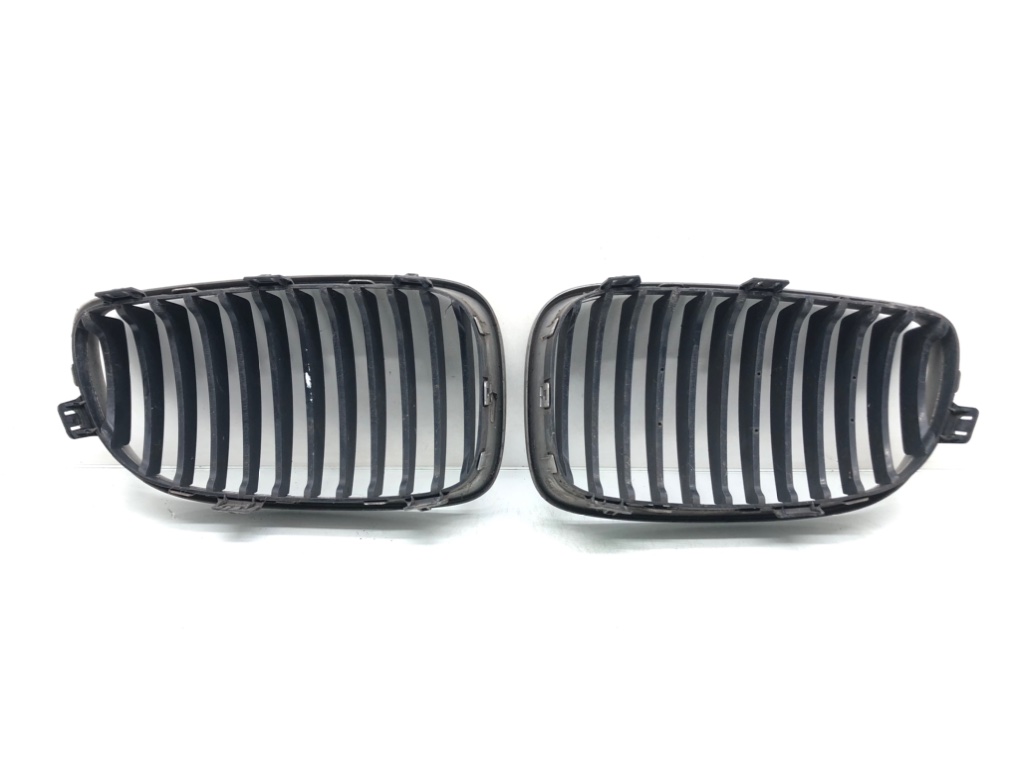 Решетка радиатора для BMW 1 E87/E81/E82/E88, 2010 г. 2.0 TD дизель б/у — фото 2