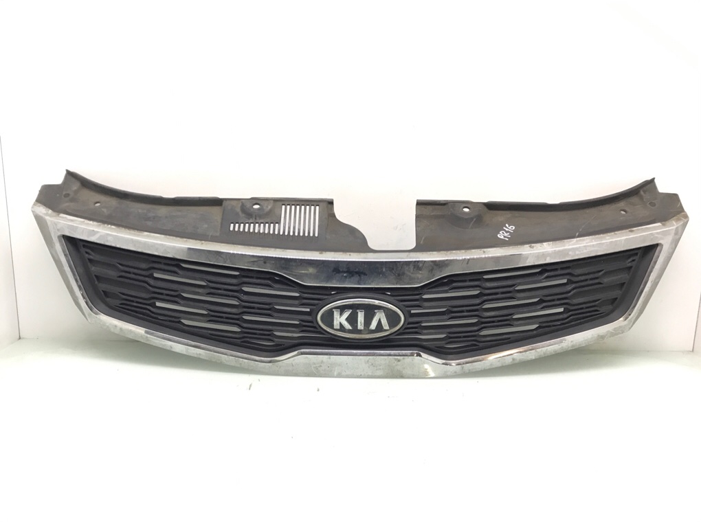 Решетка радиатора для Kia Ceed, 2009 г. 1.4 i бензин б/у