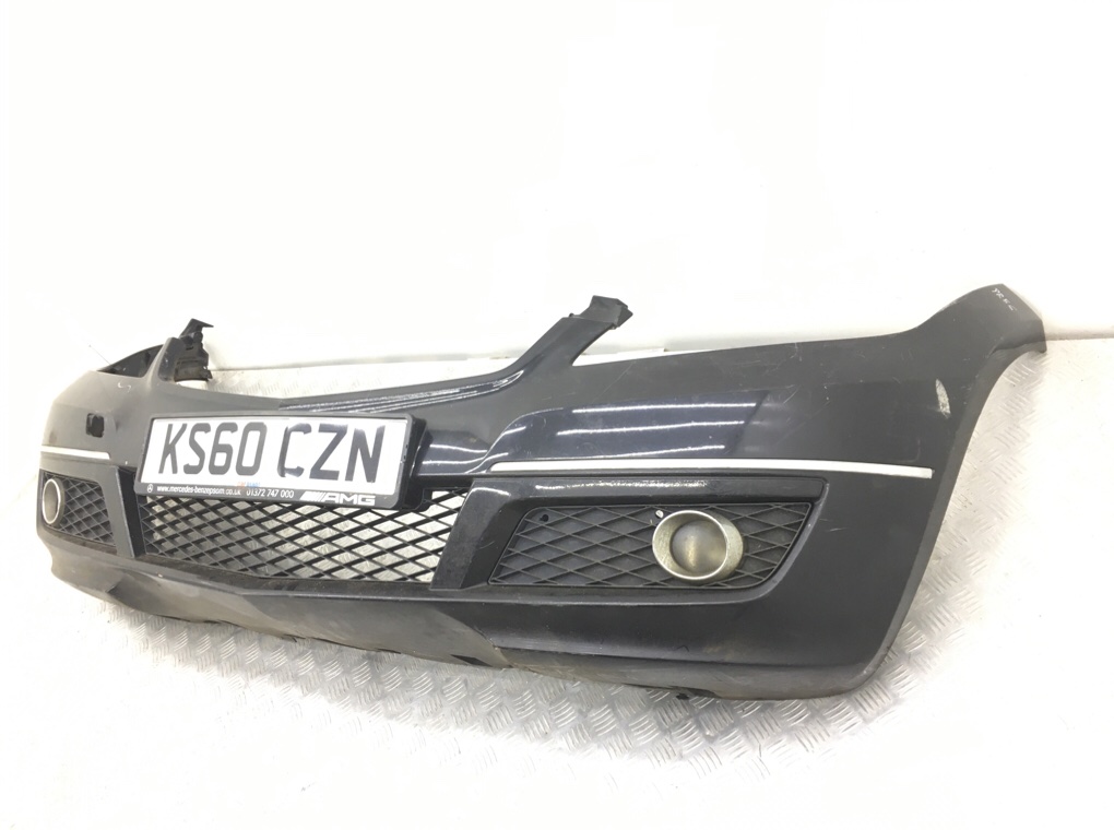 Бампер передний для Mercedes A W169, 2011 г. 2.0 CDi дизель б/у — фото 4