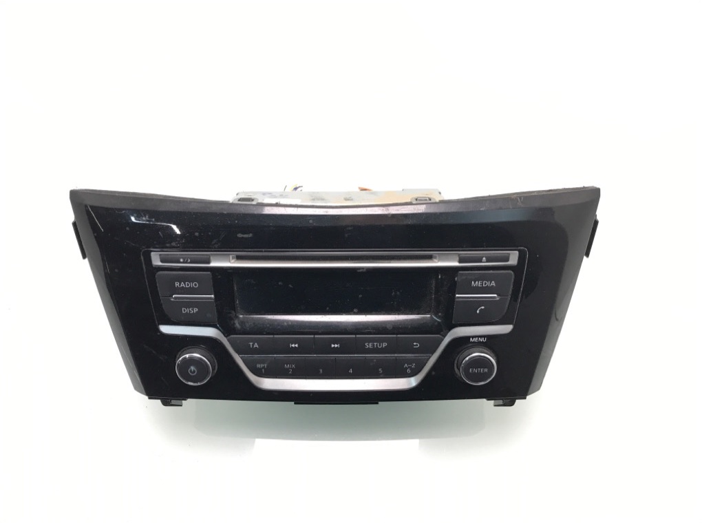 Магнитола для Nissan Qashqai, 2014 г. 1.2 Ti бензин б/у