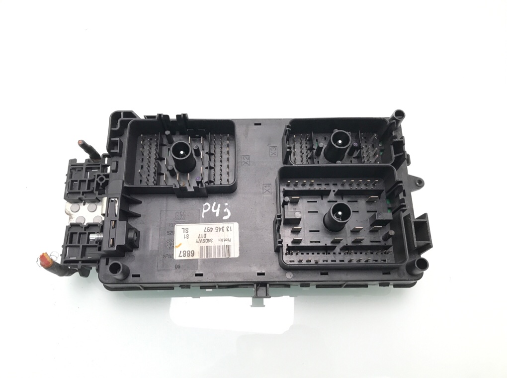 Блок предохранителей для Opel Insignia, 2012 г. 2.0 CDTi дизель б/у — фото 4