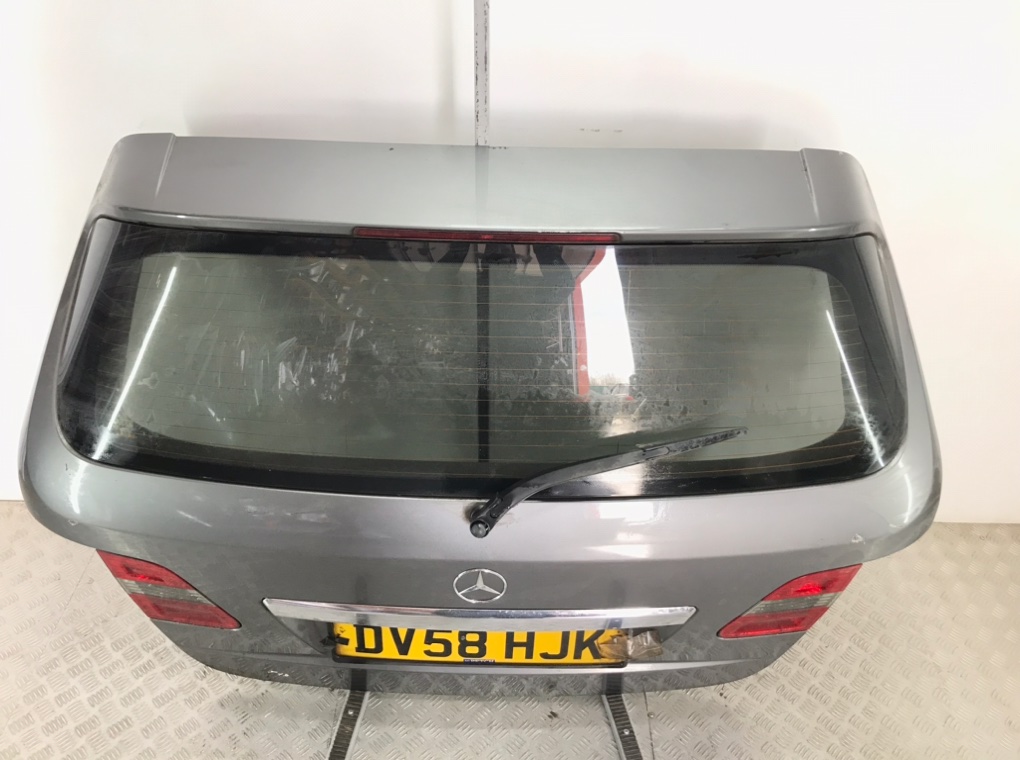 Крышка багажника для Mercedes B W245, 2008 г. 2.0 CDi дизель б/у — фото 2