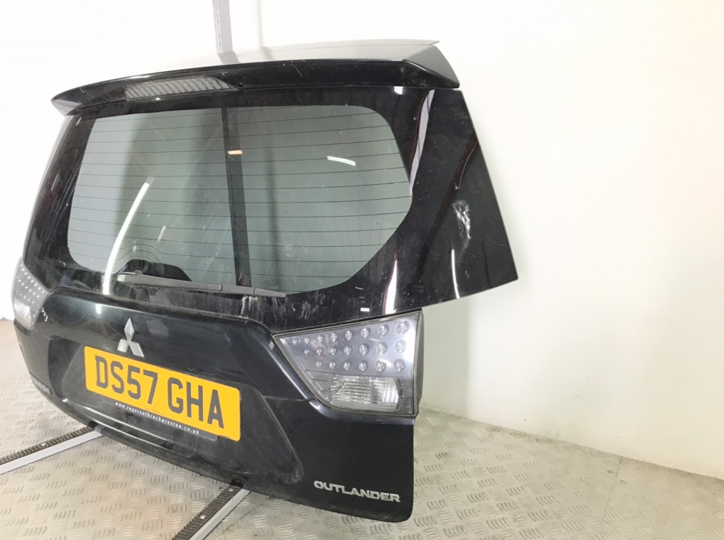 Крышка багажника для Mitsubishi Outlander, 2007 г. 2.0 DiD дизель б/у — фото 3